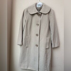 Vintage Bill Blass Classic Cream Wool Pea Coat rounded collar